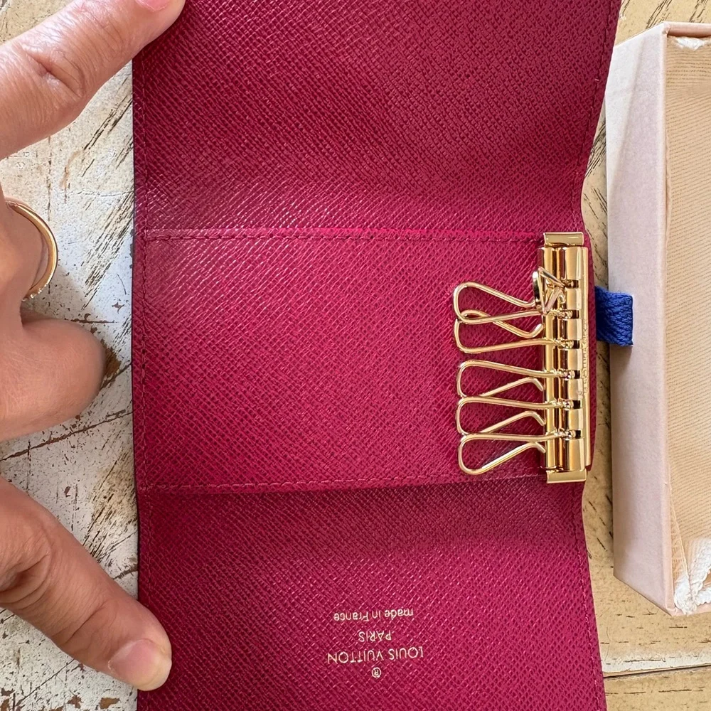 Louis Vuitton Dark Brown Monogram Key Holder - Picture 4 of 10